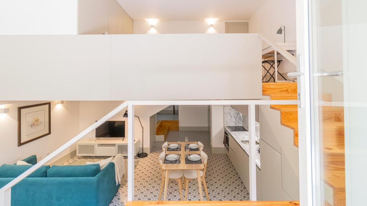 Central Stunning Duplex W/ Patio By Lovelystay بورتو المظهر الخارجي الصورة