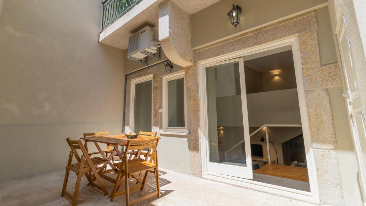 Central Stunning Duplex W/ Patio By Lovelystay بورتو المظهر الخارجي الصورة