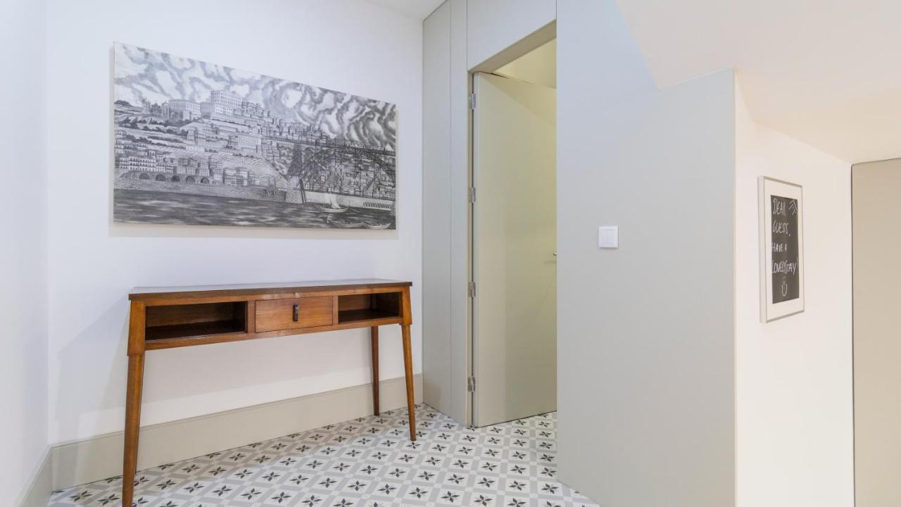 Central Stunning Duplex W/ Patio By Lovelystay بورتو المظهر الخارجي الصورة