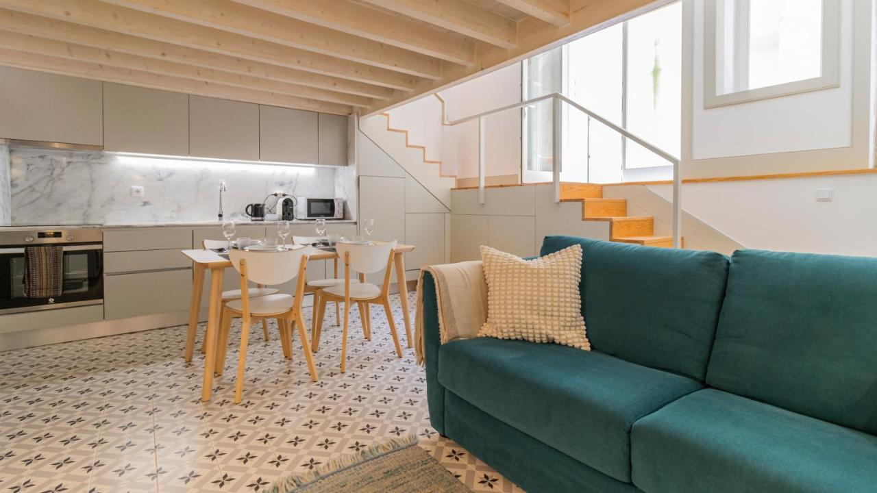 Central Stunning Duplex W/ Patio By Lovelystay بورتو المظهر الخارجي الصورة